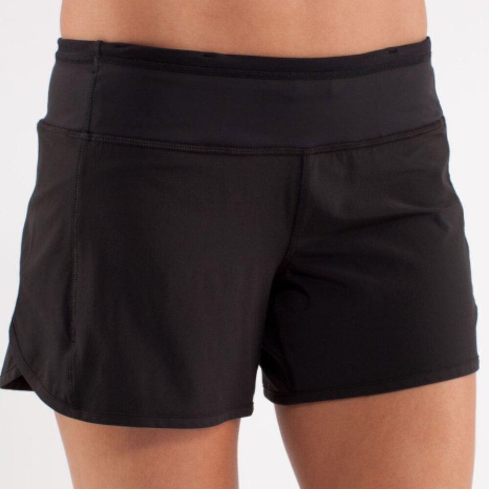 Lululemon Turbo Run Short in Black